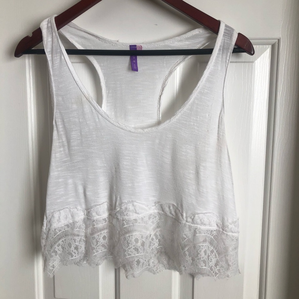LF Emma & Sam White Crop Top